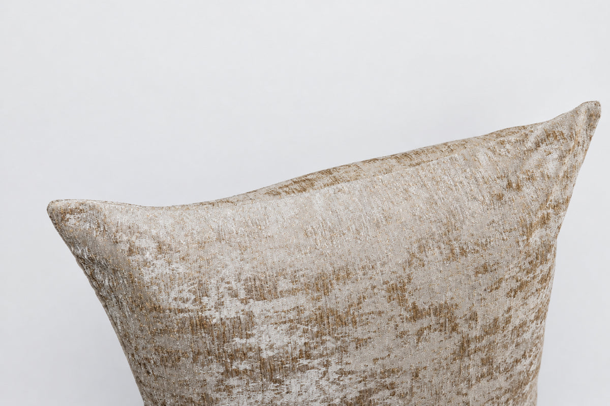 Gold Tinge Decorative Pillowcase